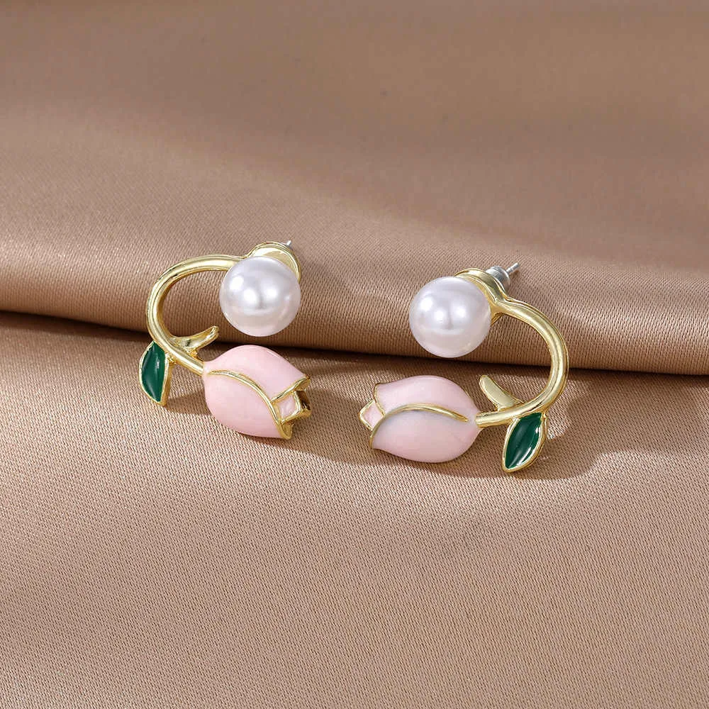 Flower Pearl Patterned Stud Ear Jacket for Women: Stylish Earrings for Parties, Weddings, and Everyday Wear