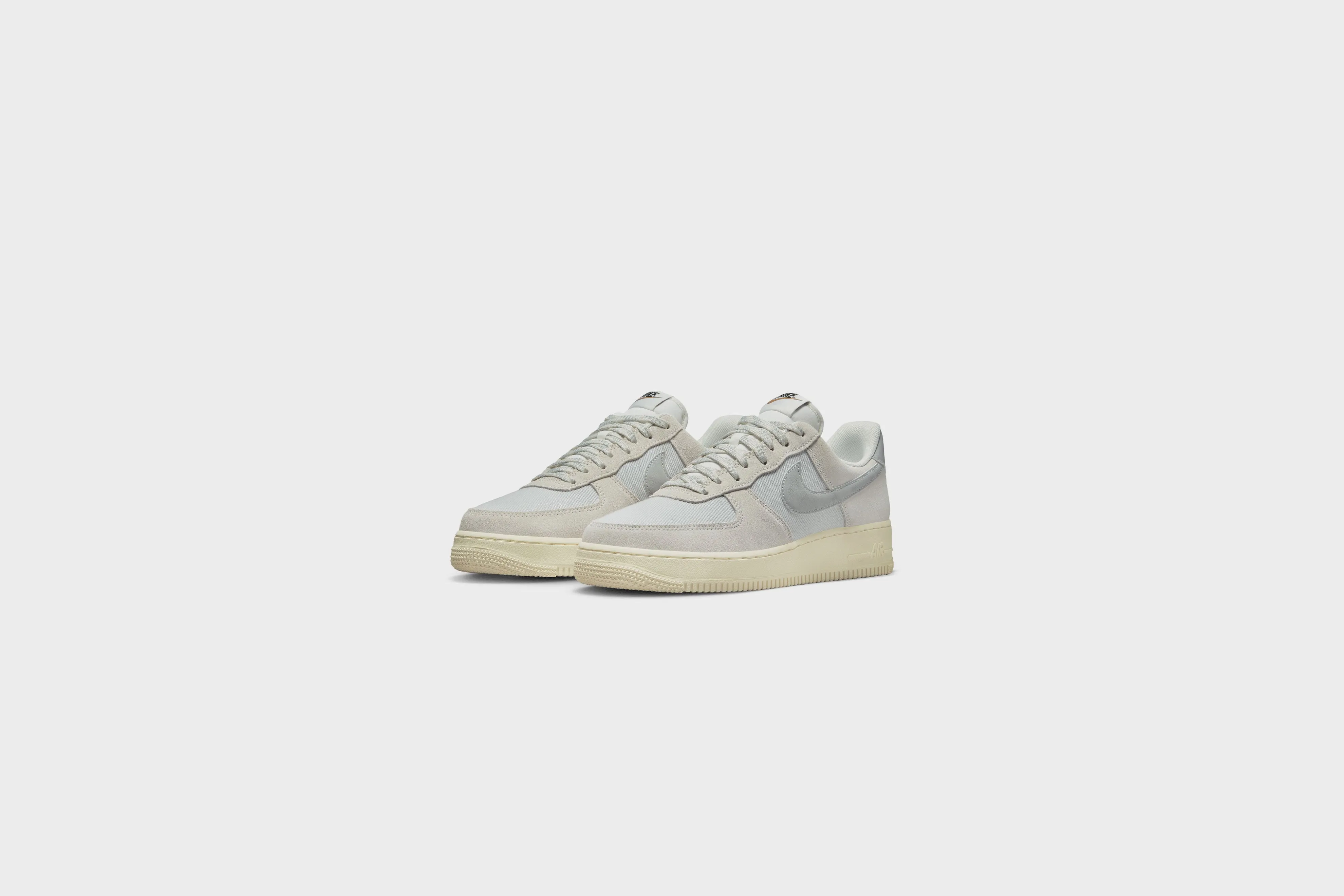 Nike Air Force 1 ‘07 LV8 (Sail/LT Smoke Grey-Photon Dust)